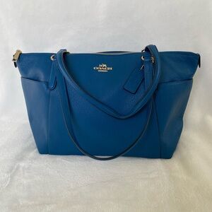 Coach Blue Leather Women's Shoulder Bag Tote